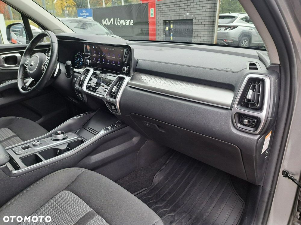 Kia Sorento 1.6 T-GDI HEV L - 11