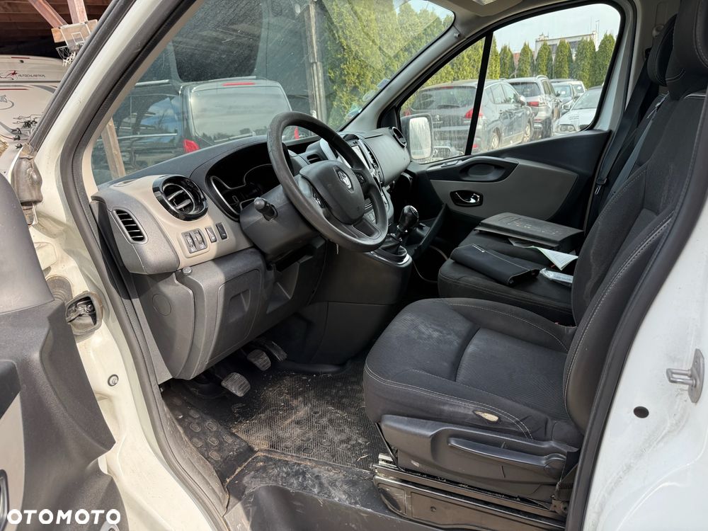 Renault Trafic - 10