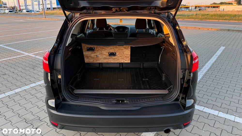 Ford Focus - 11