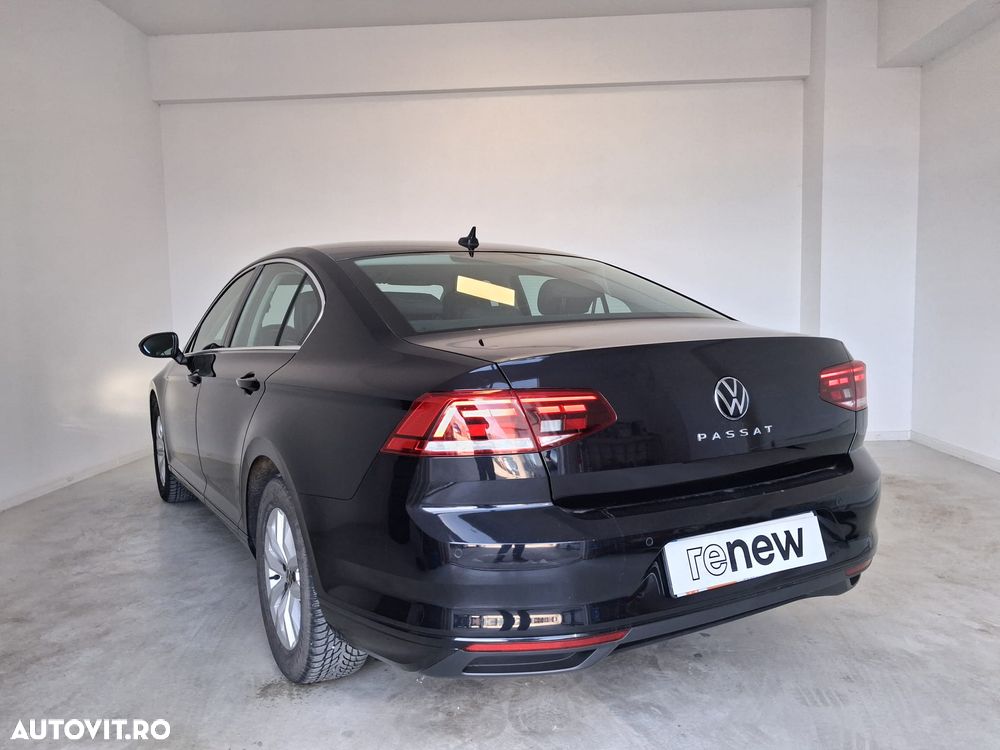 Volkswagen Passat - 24