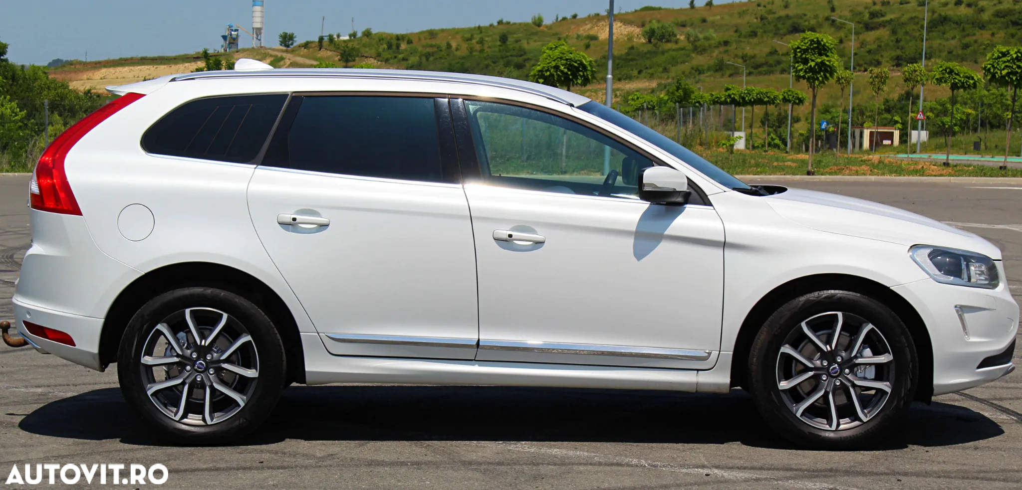 Volvo XC 60 D4 Geartronic Summum - 11