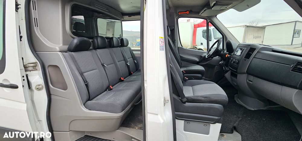 Volkswagen Crafter 2.5 TDi - 17