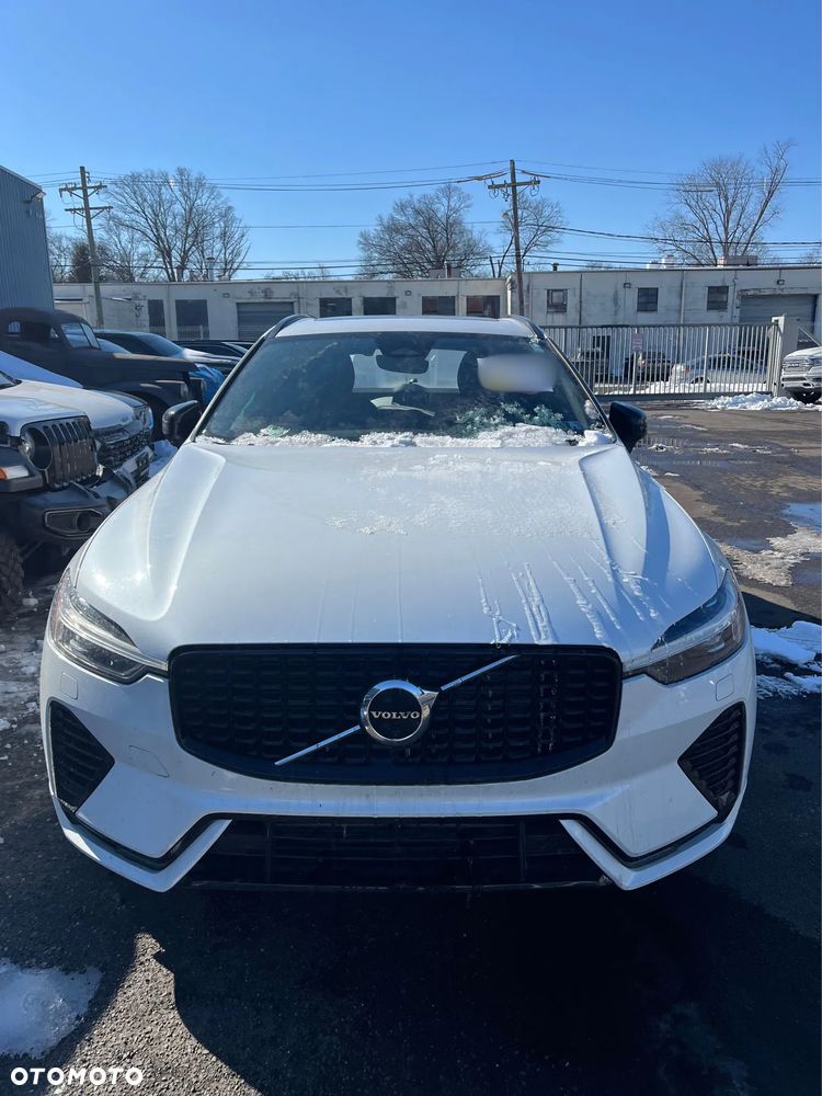 Volvo XC 60 T8 Twin Engine AWD Geartronic RDesign - 3