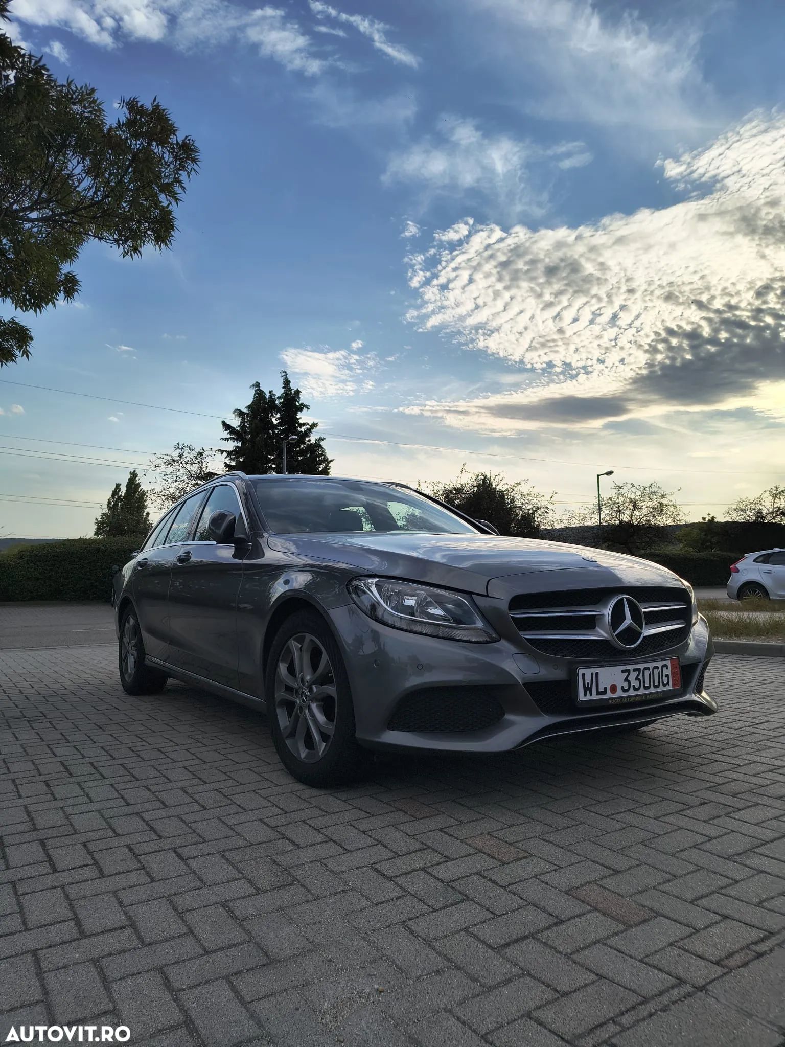 Mercedes-Benz C - 1