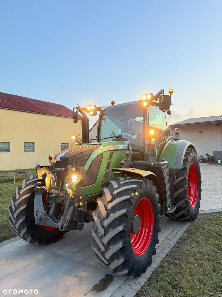 Fendt 714 SCR Profi - 16