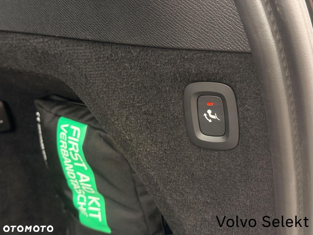 Volvo XC 90 B5 B AWD Plus Bright 7os - 32