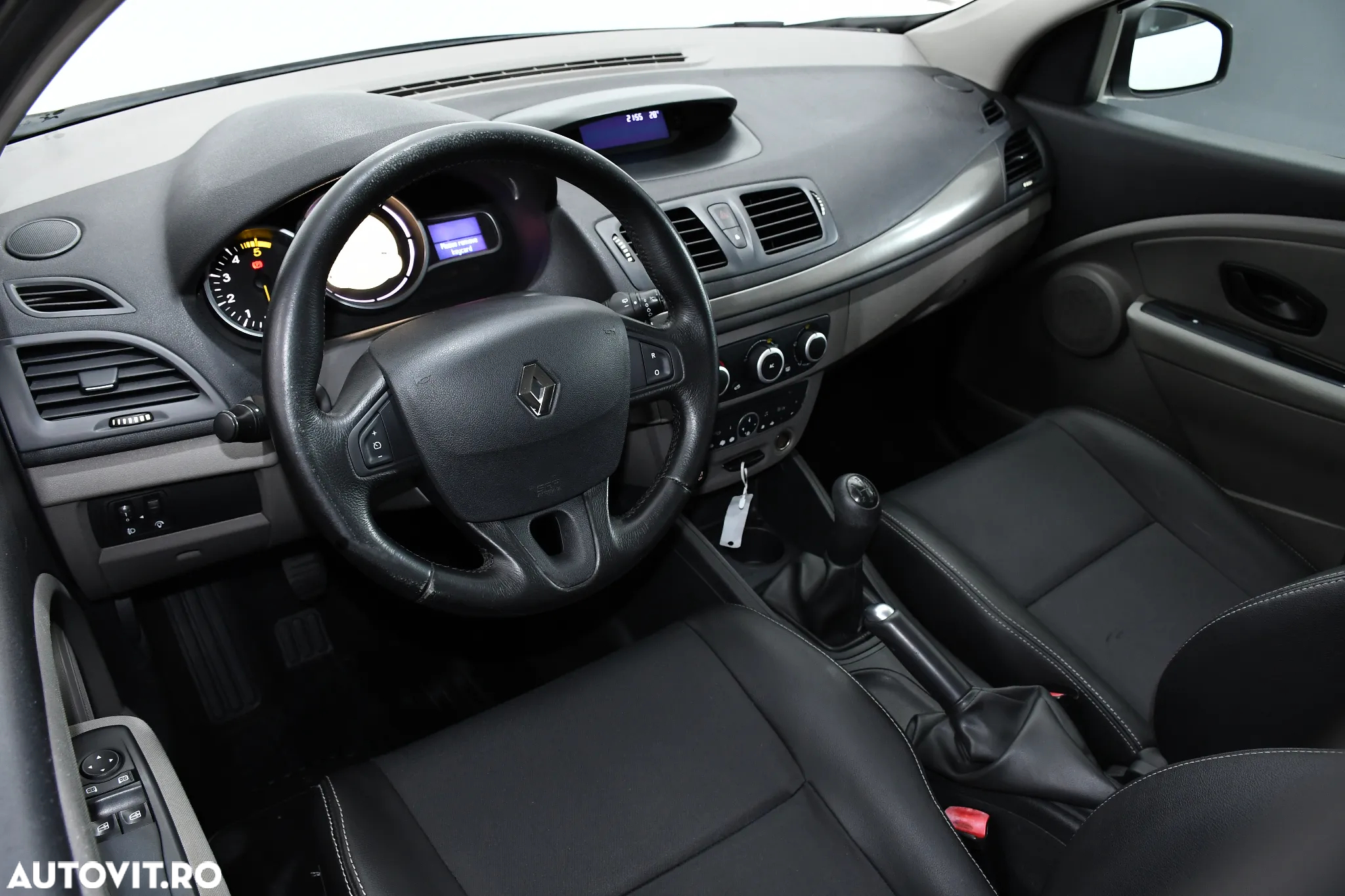 Renault Megane 1.5 dCi Dynamique - 11