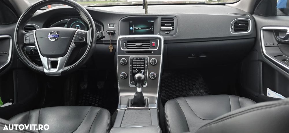 Volvo V60 D2 - 9