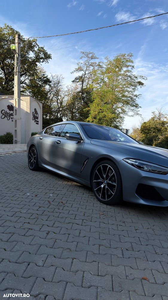 BMW 8 Series 2022 photo 3