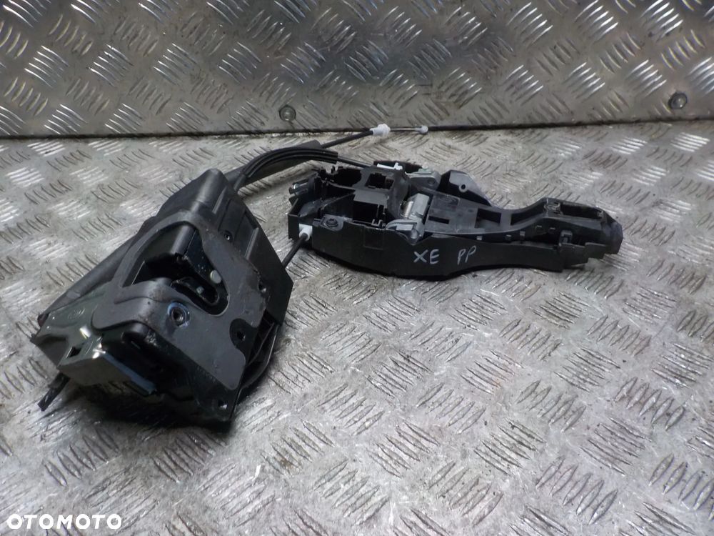 JAGUAR XE ZAMEK DRZWI PRAWY PRZÓD HX73-203A28-EA - 4