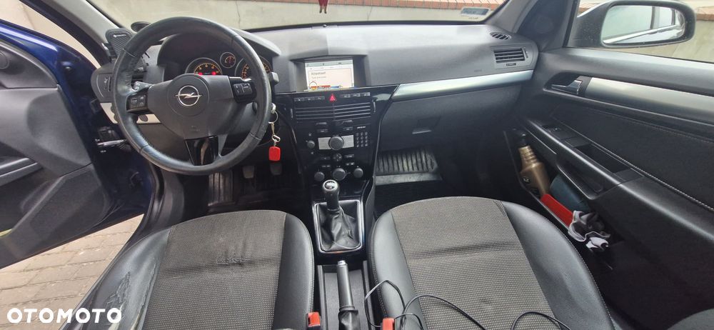 Opel Astra - 10