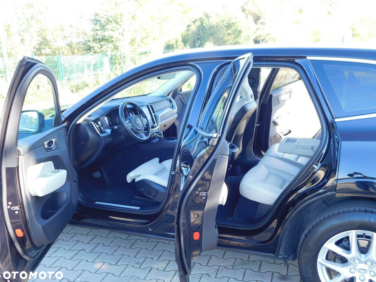 Volvo XC 60 - 25