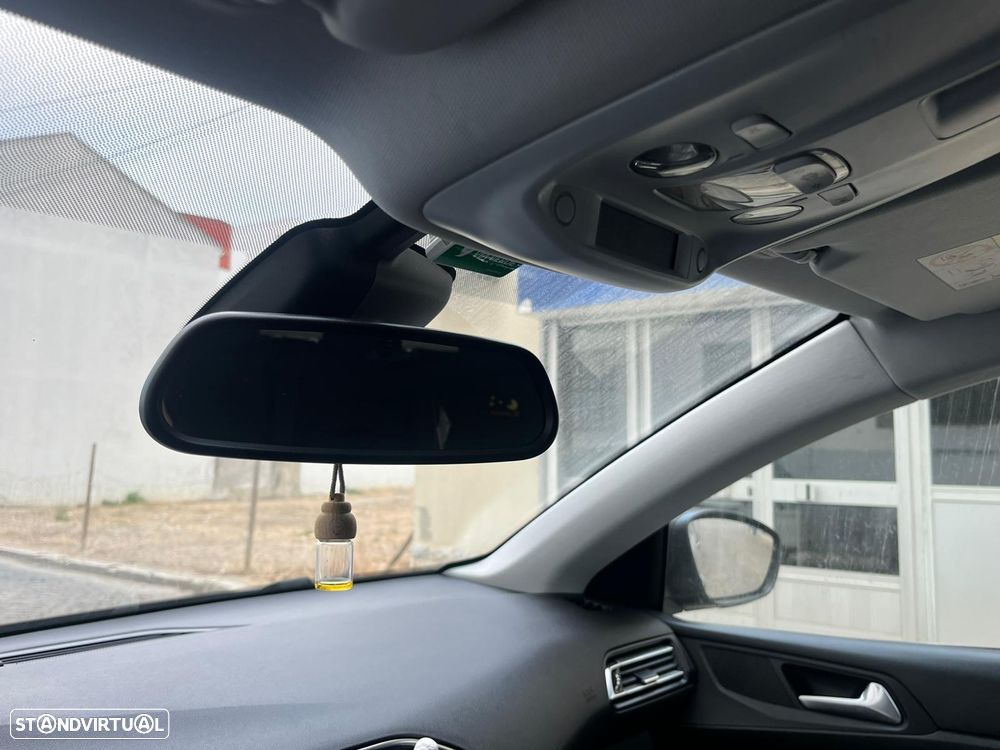 Peugeot 308 SW 1.6 BlueHDi Style - 46