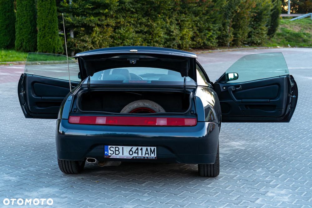 Alfa Romeo GTV 2.0 Twin Spark Base - 8