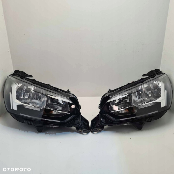 PEUGEOT 208 II LAMPA LEWA PRAWA PRZEDNIA PRZÓD