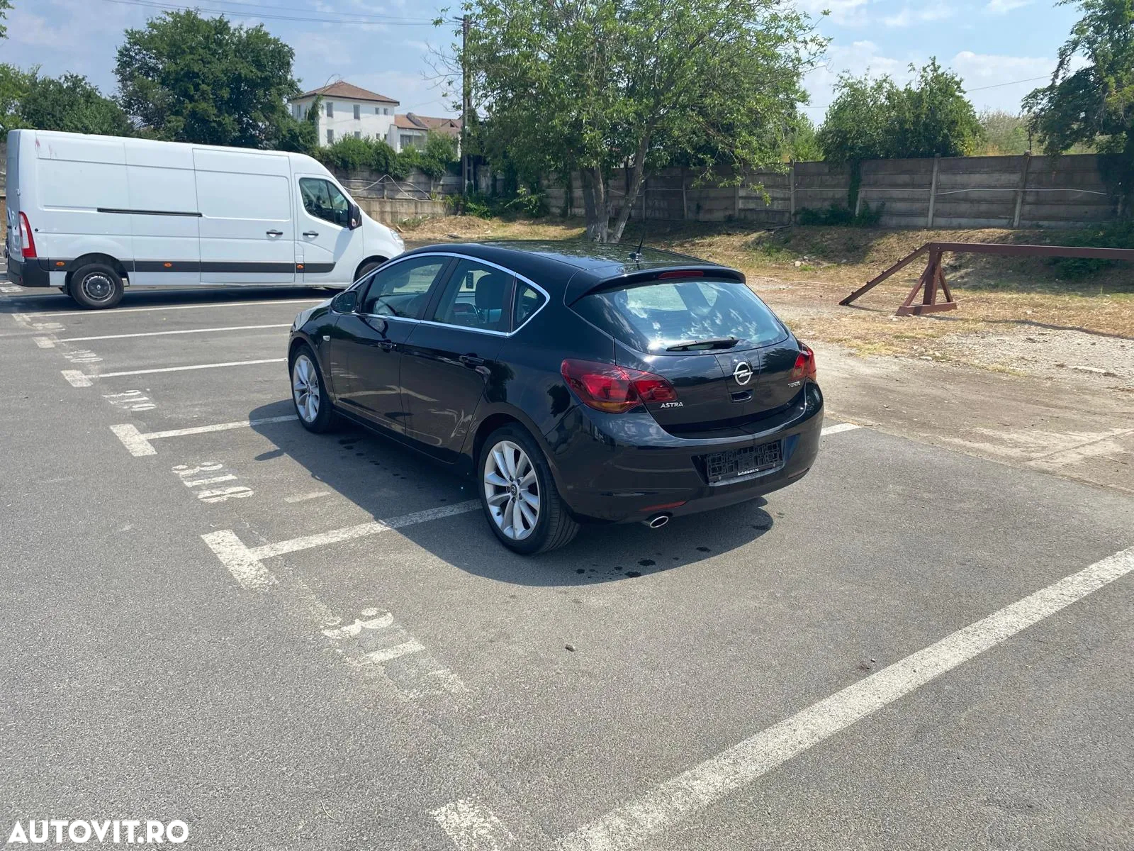Opel Astra 1.6 Turbo Sport - 6