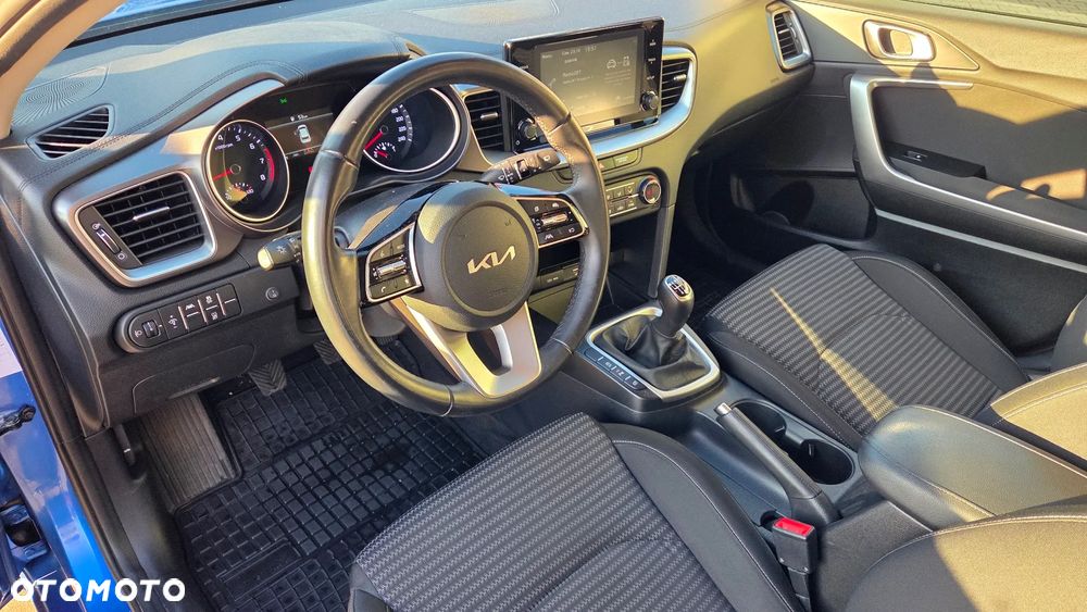 Kia Ceed 1.5 T-GDI M - 15