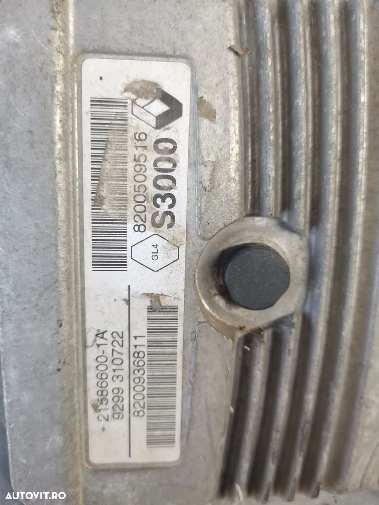 ECU Calculator motor Renault Kangoo 1.6 8200936811 8200509516 S3000 - 2