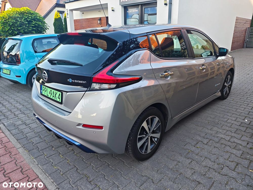 Nissan Leaf 40 kWh Acenta - 1