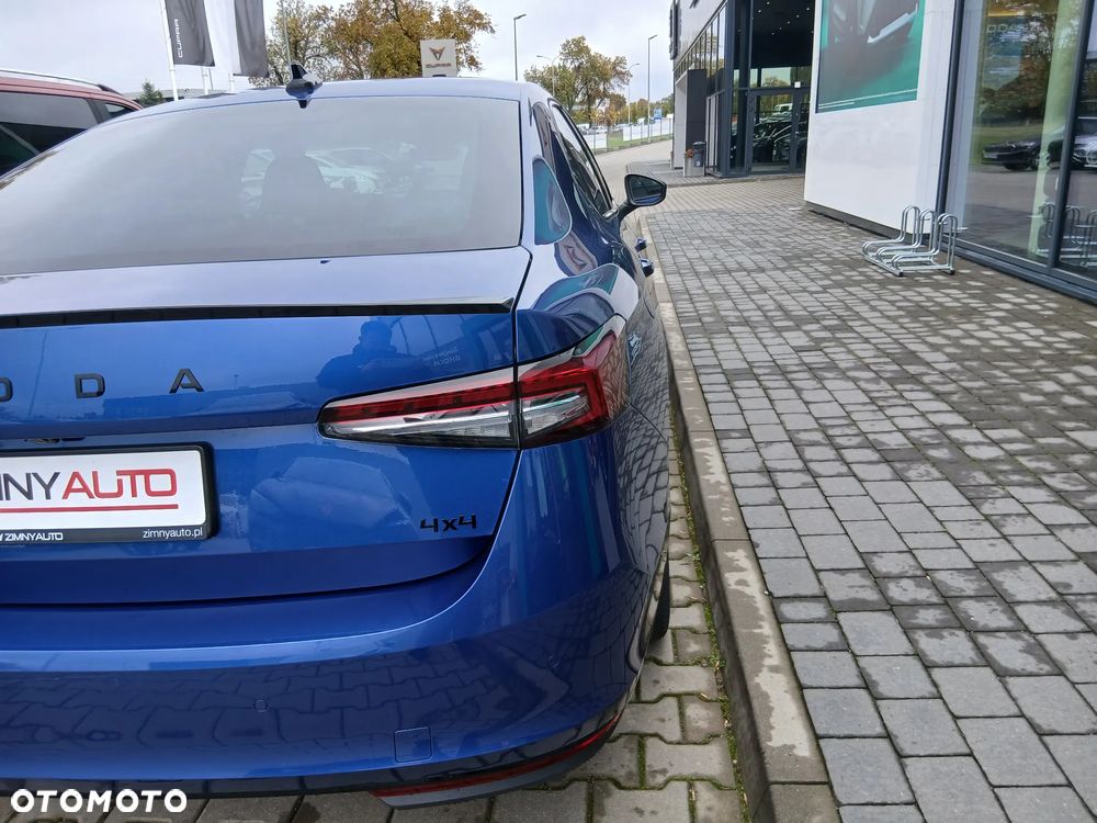 Skoda Superb 2.0 TSI 4x4 Sportline DSG - 13