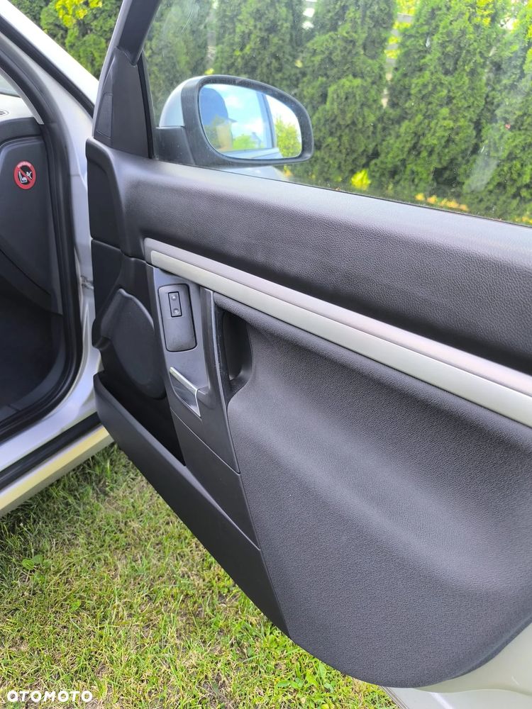Opel Vectra - 12