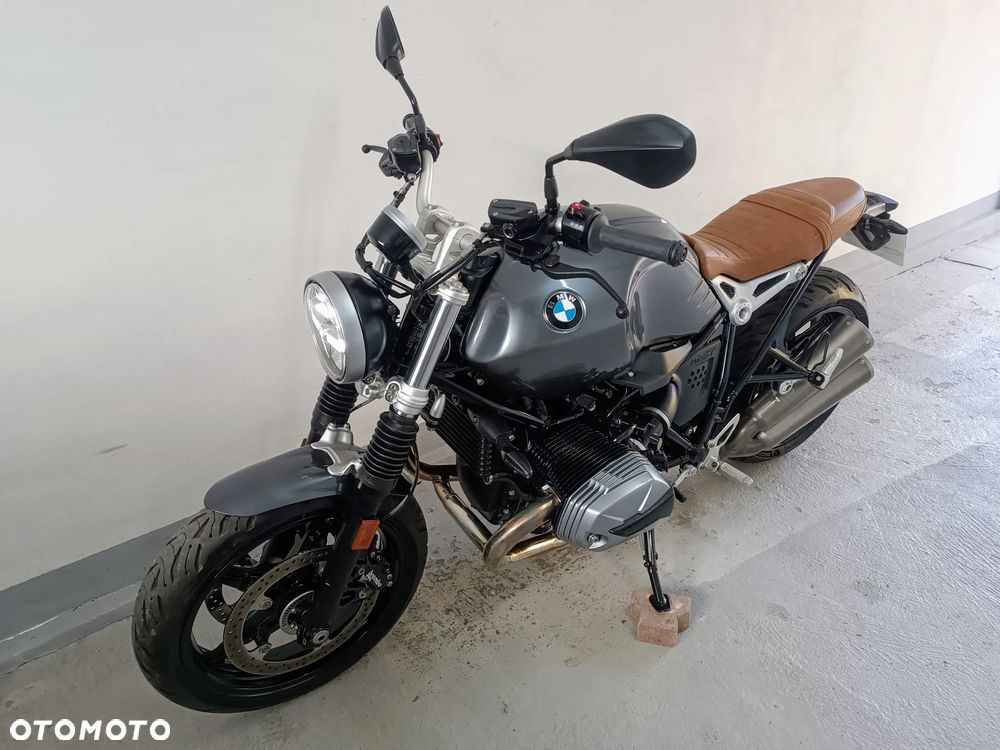 BMW R - 11