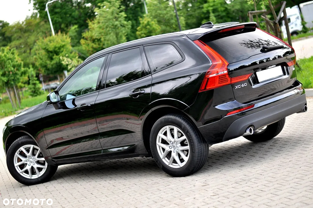 Volvo XC 60 T4 Momentum - 7