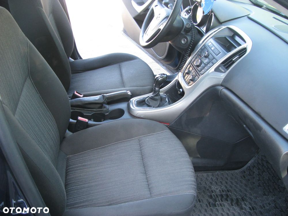 Opel Astra 1.7 CDTI Enjoy - 10