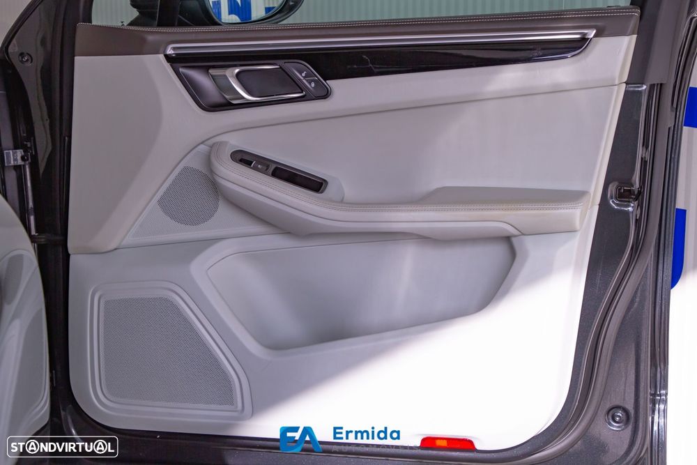 Porsche Macan S All Weather - 49