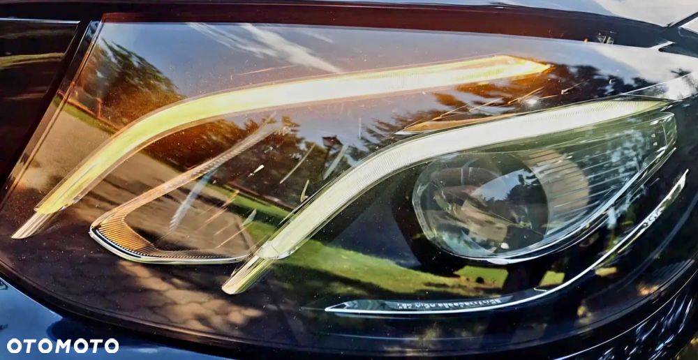Mercedes-Benz Klasa E 220 d 9G-TRONIC - 16