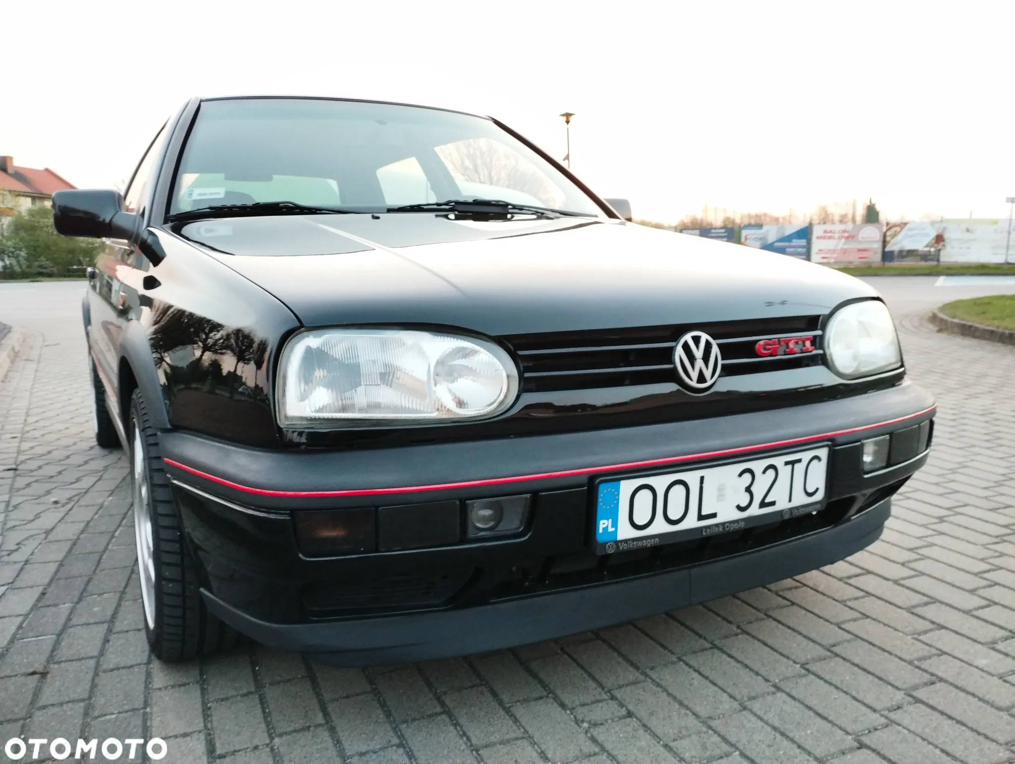 Volkswagen Golf - 10
