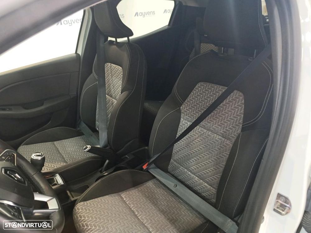 Renault Clio 1.0 TCe Evolution Bi-Fuel - 5