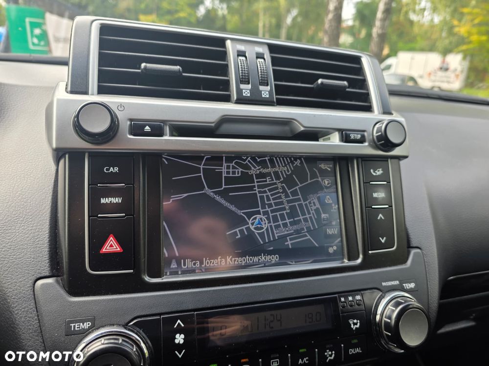 Toyota Land Cruiser 3.0 D-4D Automatik 60th Anniversary - 21