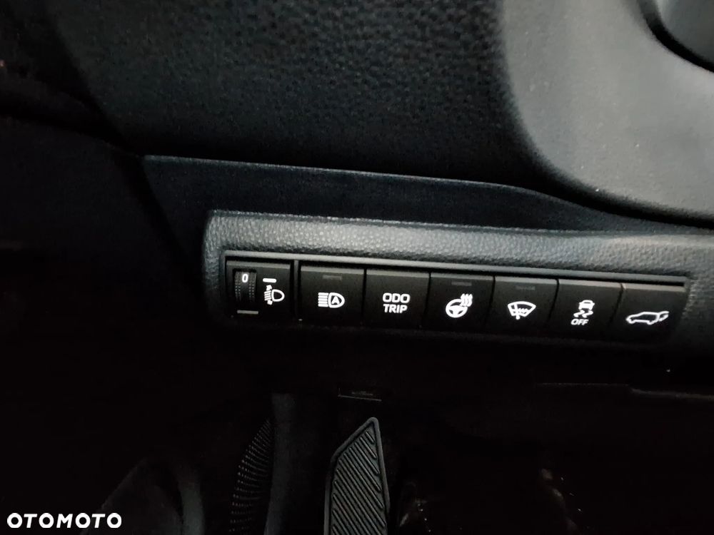 Toyota Corolla 1.8 Hybrid GR Sport - 22