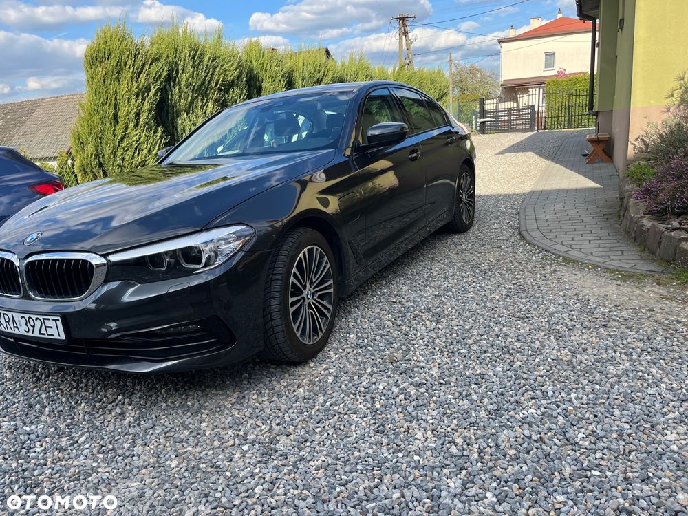 BMW Seria 5 530e iPerformance xDrive Sport Line sport - 7