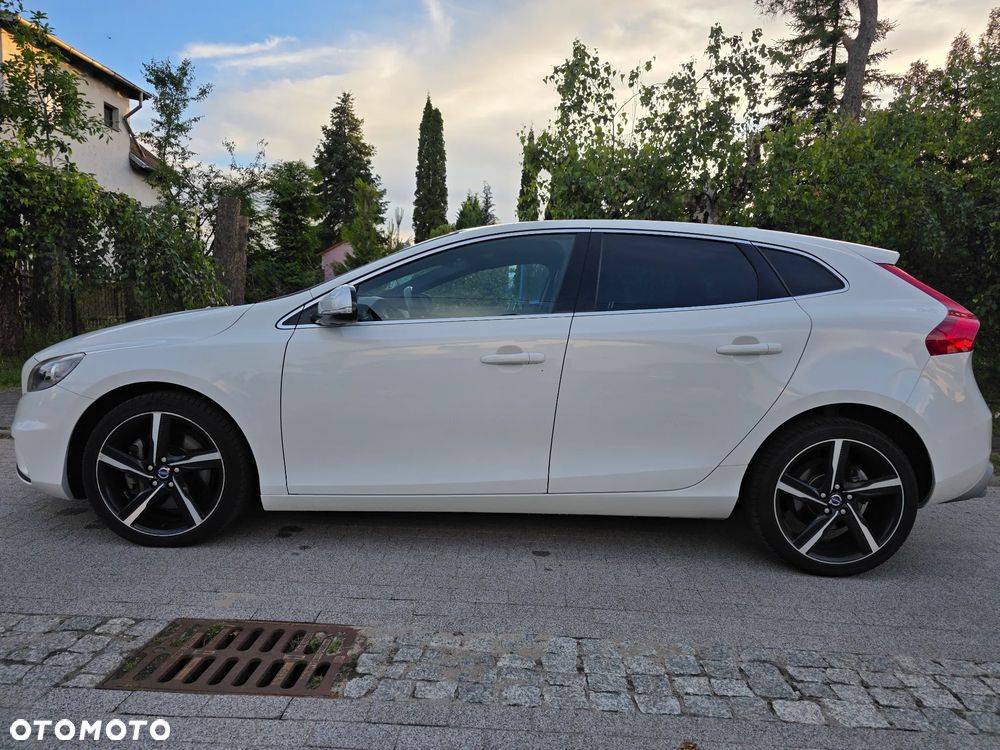 Volvo V40 D4 Drive-E R-Design Momentum - 7