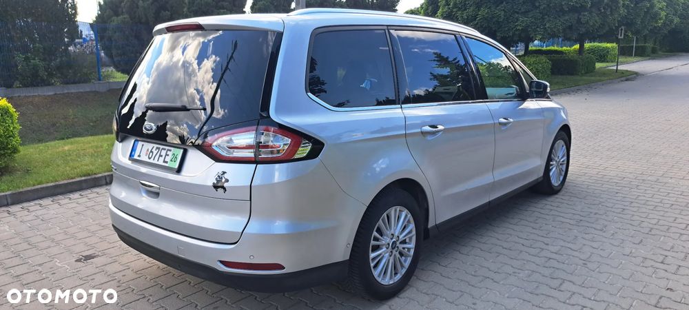 Ford Galaxy - 11