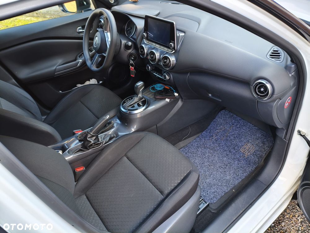 Nissan Juke 1.0 DIG-T Acenta DCT - 3