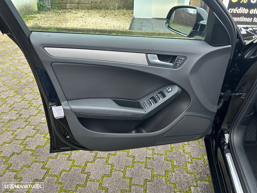 Audi A4 2.0 TDI exclusive - 12