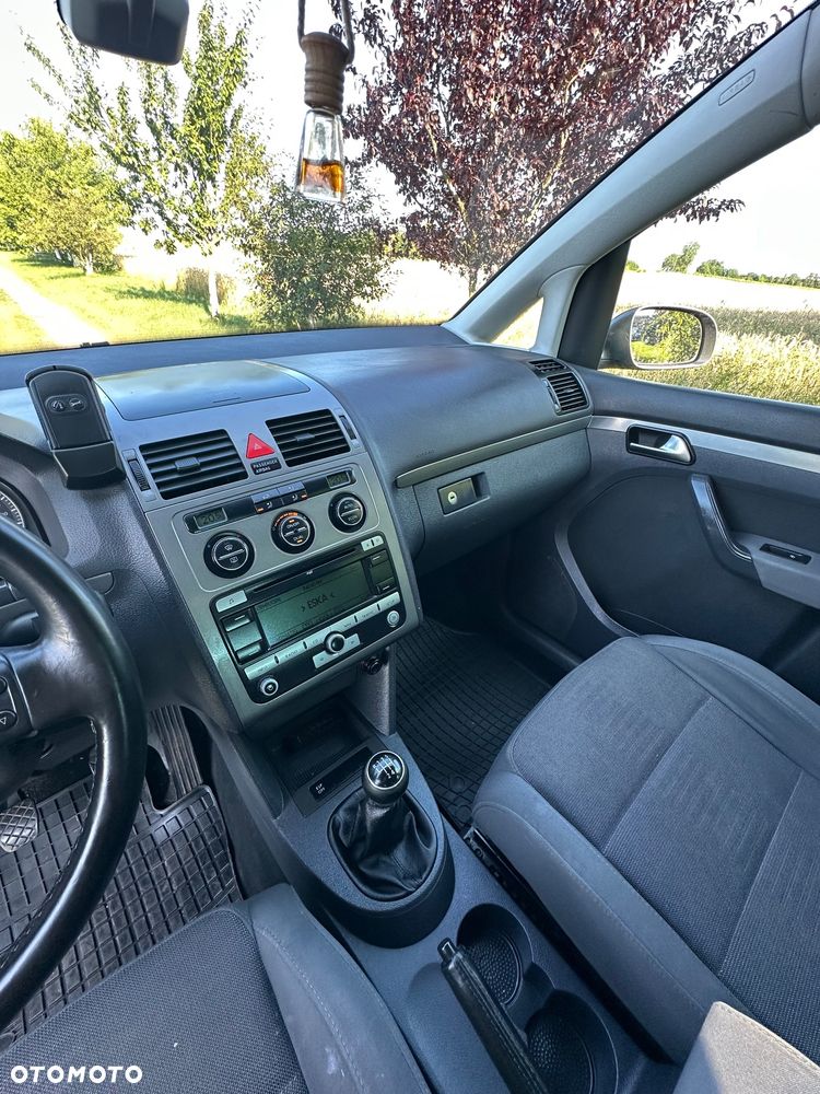 Volkswagen Touran 1.4 TSI Trendline - 20