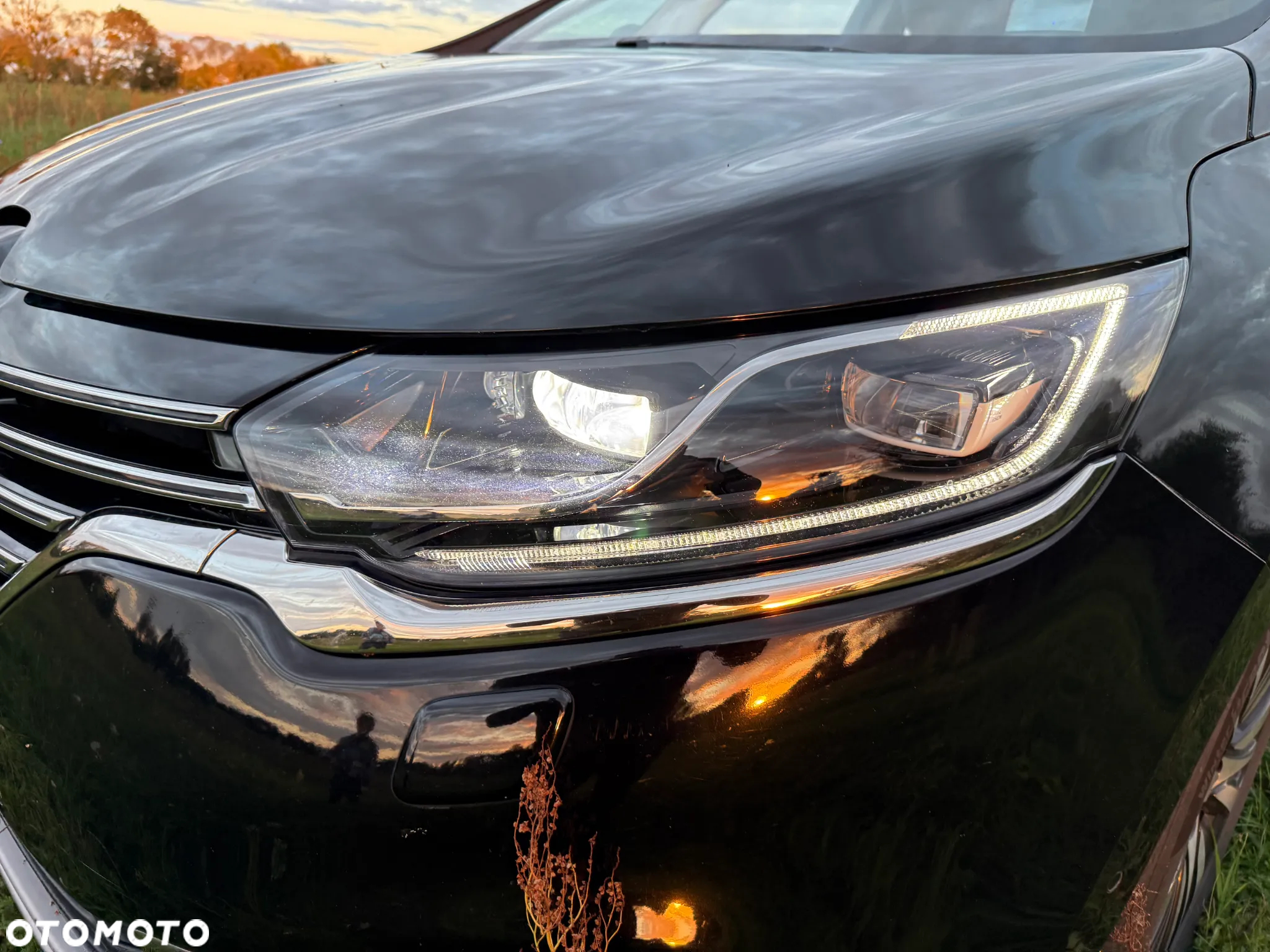 Renault Espace 1.6 dCi Energy Initiale Paris EDC 7os - 11