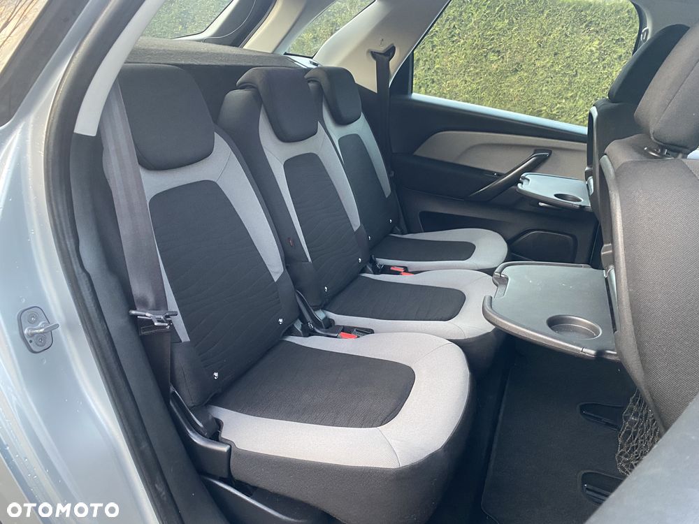 Citroën C4 Picasso 1.6 e-HDi Intensive - 14