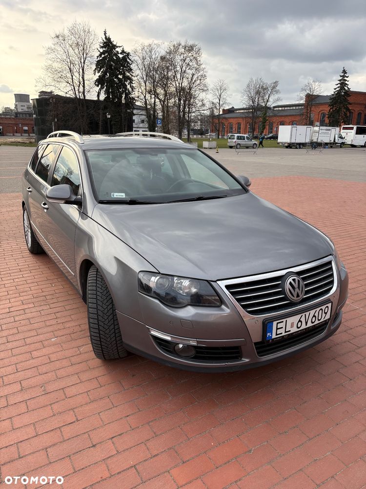 Volkswagen Passat - 17