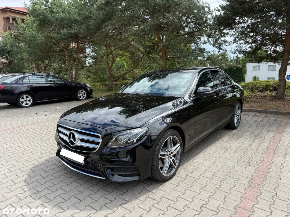 Mercedes-Benz Klasa E 220 d 4-Matic 9G-TRONIC - 3