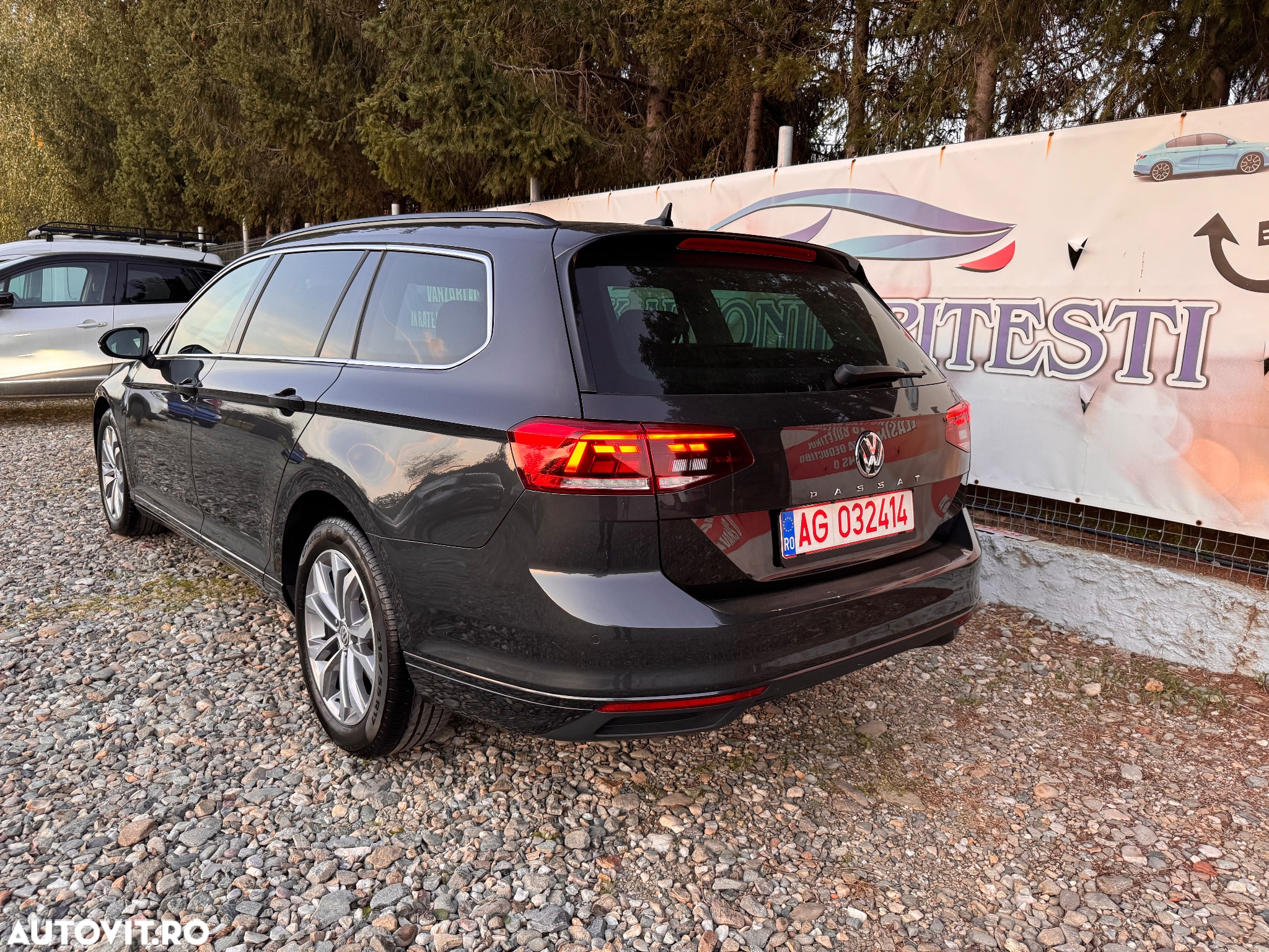 Volkswagen Passat Variant 2.0 TDI DSG (BlueMotion Technology) Highline - 9