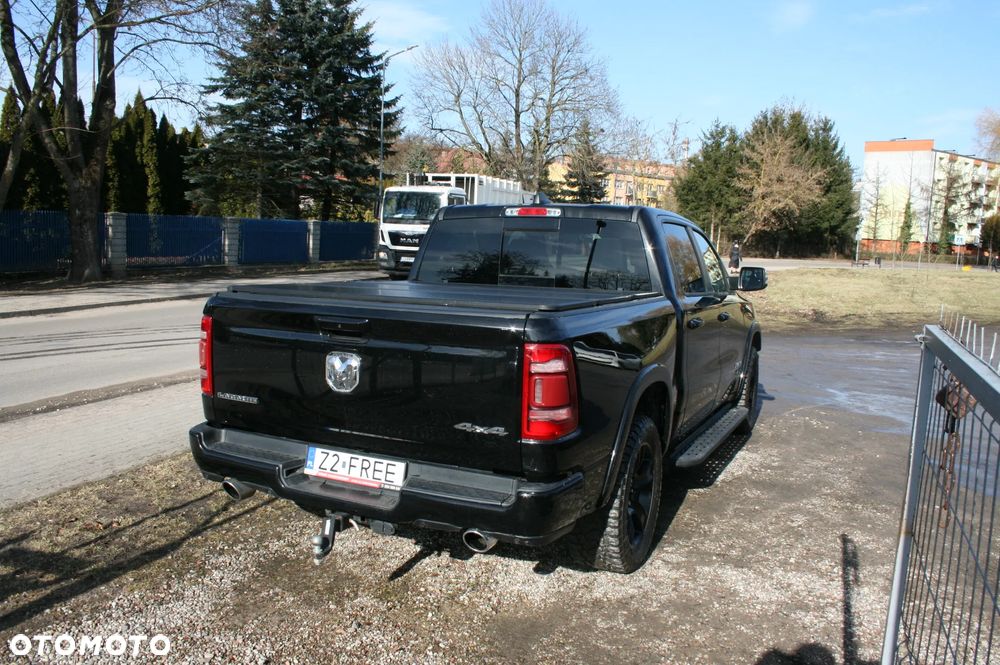 RAM 1500 5.7 Quad Cab Laramie - 4