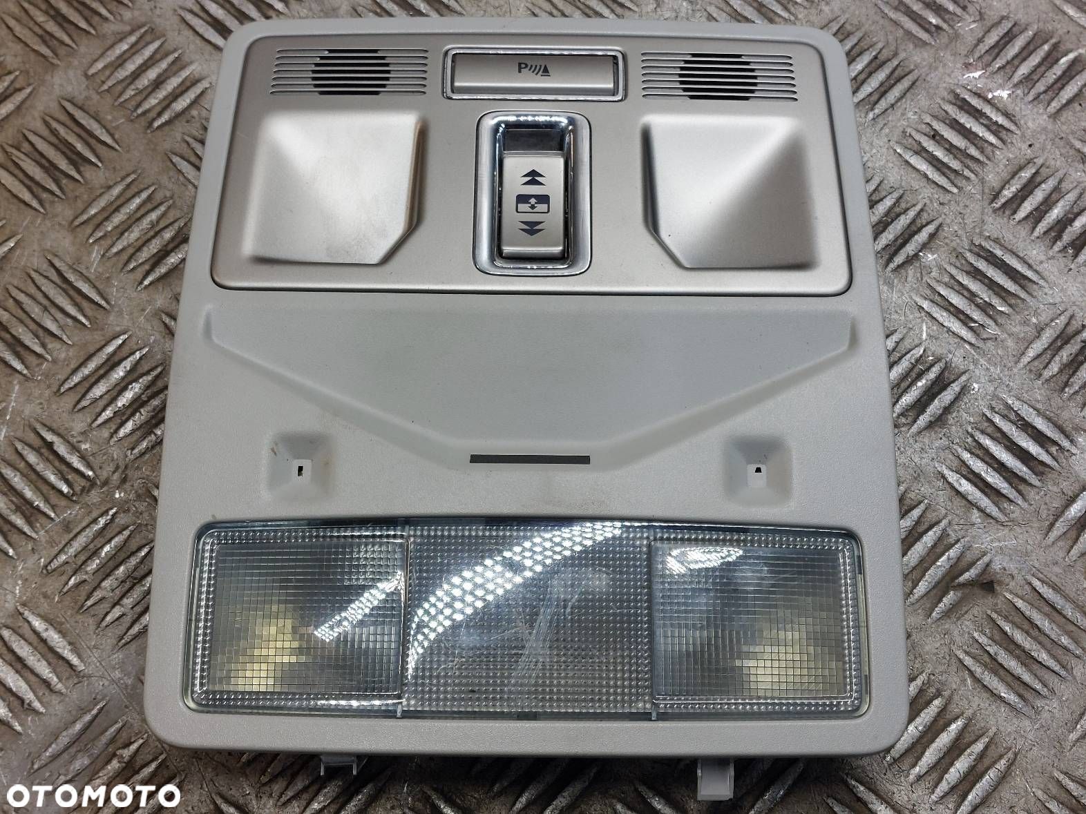 LAMPKA PODSUFITKI PRZEŁĄCZNIK SZYBERDACHU JAGUAR XF X250 8X23-MBBV-F - 1