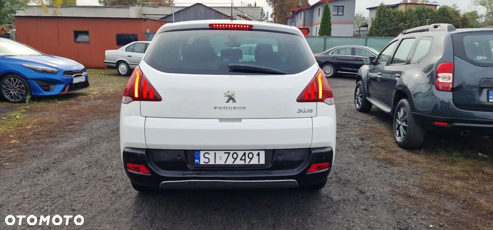 Peugeot 3008 HDi 115 Allure - 3