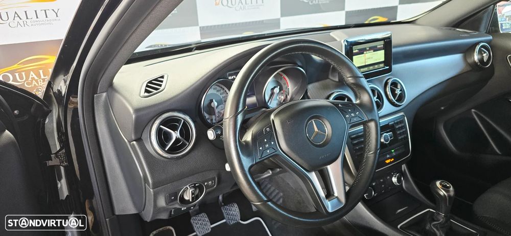 Mercedes-Benz GLA 180 CDi - 12