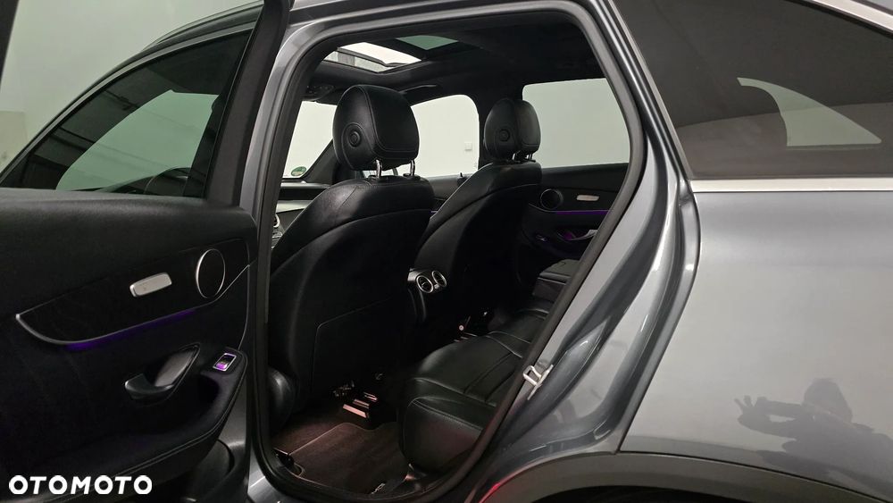 Mercedes-Benz GLC 300 d 4Matic 9G-TRONIC AMG Line Plus - 6